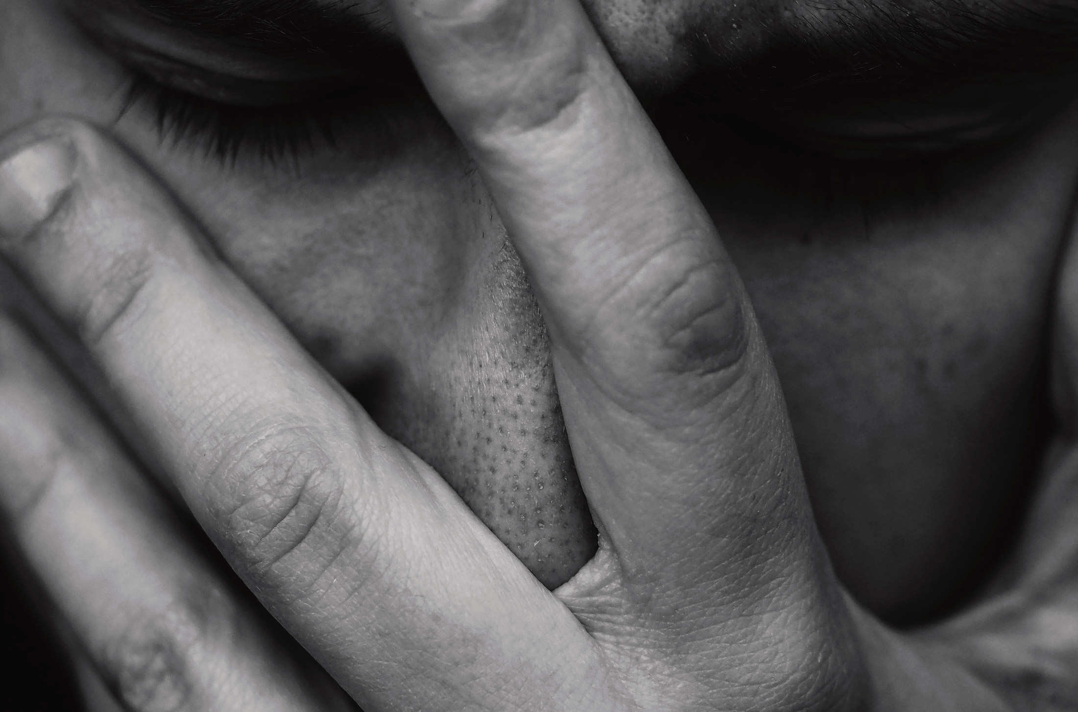 Pourquoi tu coupes tes gains trop tôt (et laisses courir les pertes)